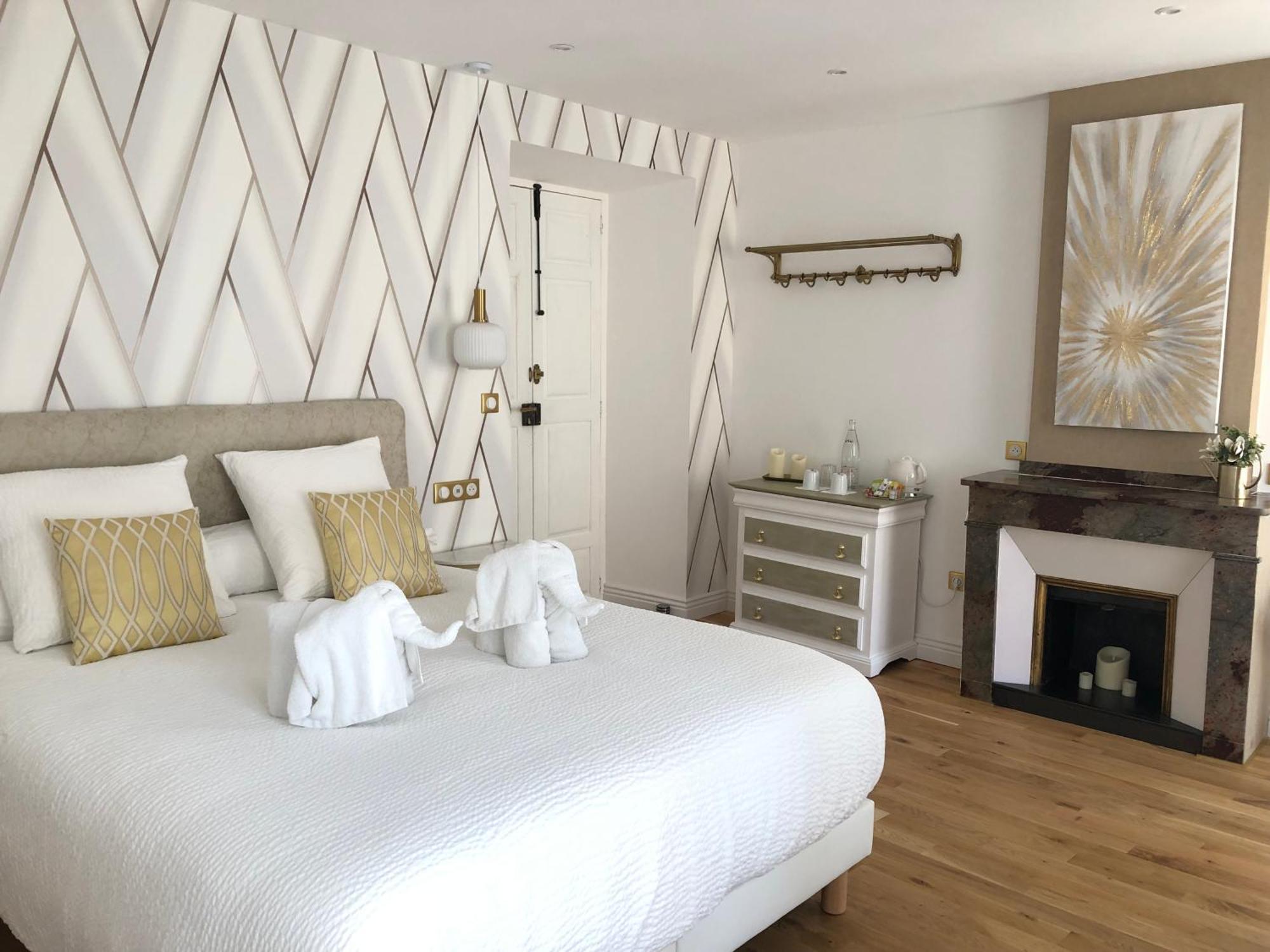 Bed and Breakfast Le Coeur De La Bastide - Adult Only Carcassonne Exterior foto