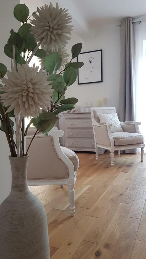 Bed and Breakfast Le Coeur De La Bastide - Adult Only Carcassonne Exterior foto