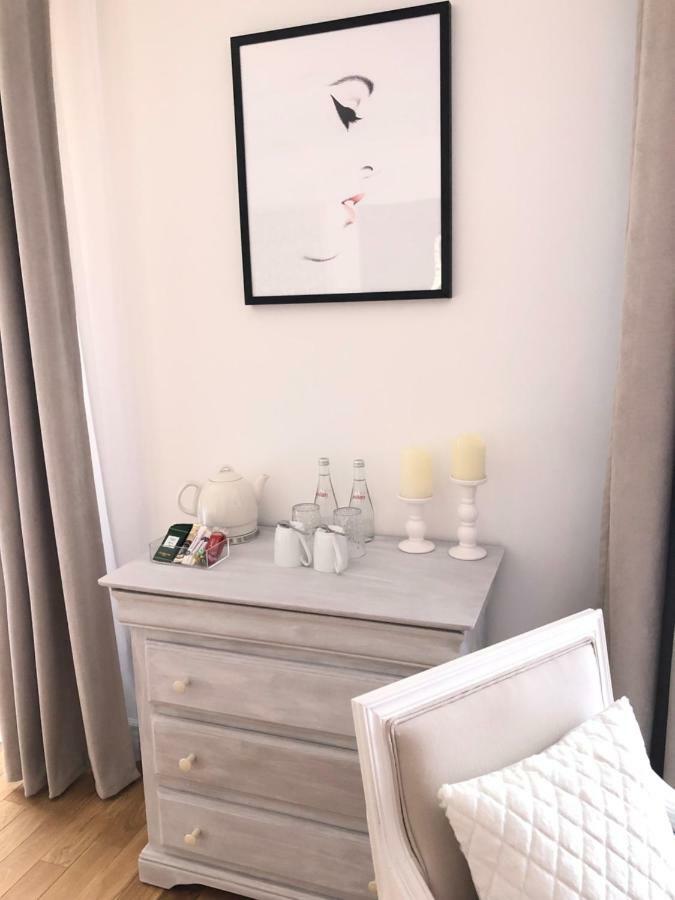 Bed and Breakfast Le Coeur De La Bastide - Adult Only Carcassonne Exterior foto