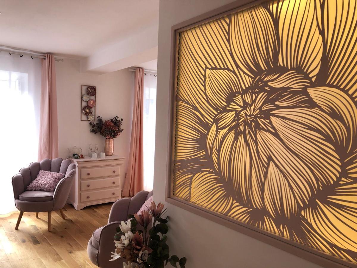Bed and Breakfast Le Coeur De La Bastide - Adult Only Carcassonne Exterior foto